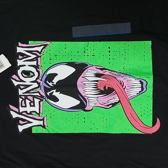 Venom Marvel T-shirt Men’s Size Large Unisex Black NWT - Picture 5 of 6